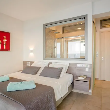 Lefkas - Luxury With Direct Sea Access 别墅 *