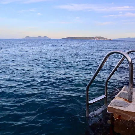 Lefkas - Luxury With Direct Sea Access 시보타