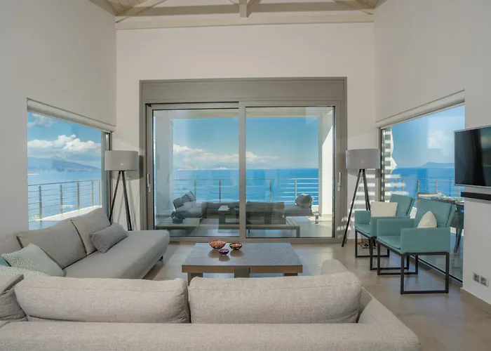 Lefkas - Luxury With Direct Sea Access *